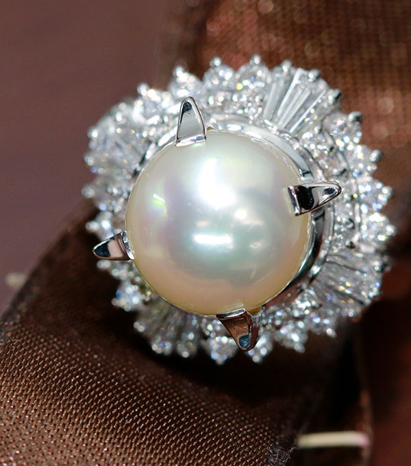 南洋真珠/パール リング/指輪 10.2ミリ位 プラチナ900 PT900 豪華