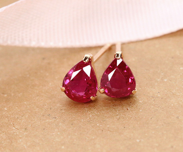 ルビー ピアス（イヤリング加工可） 0.820カラット 18金ピンクゴールド
