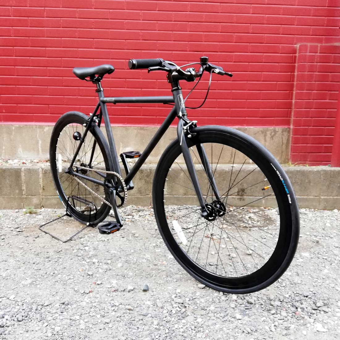 自転車 T-STREET 700C-1SP マットブラック フレームサイズ：480〜540mm