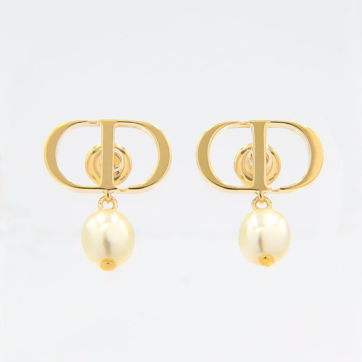 Christian Dior（クリスチャン・ディオール） ディオール ピアス