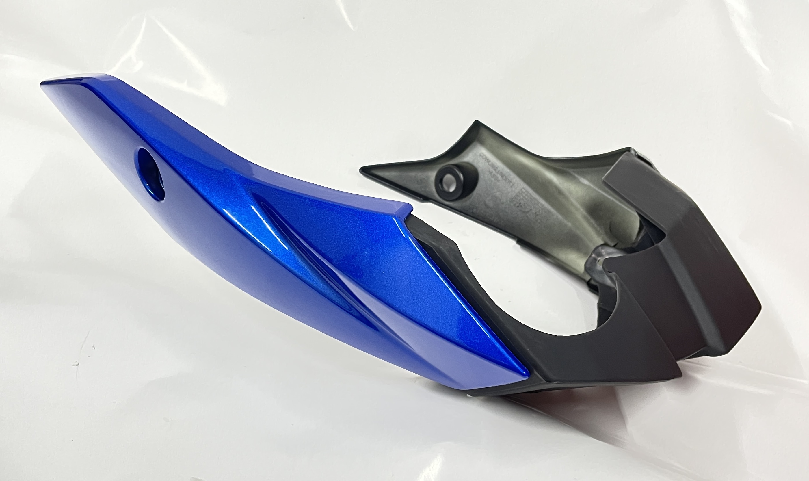 ジクサー150 インドスズキ純正 94400-41810 アンダーカウリングセット