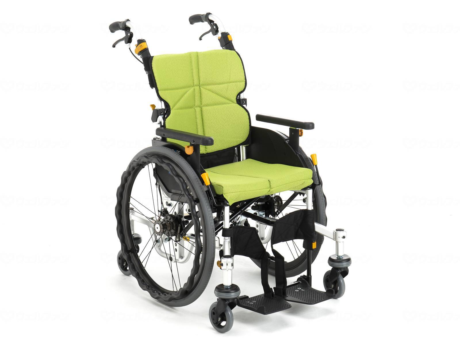 MATSUNAGA（マツナガ） 車椅子 軽量 車いす ネクストコア くるり（中床