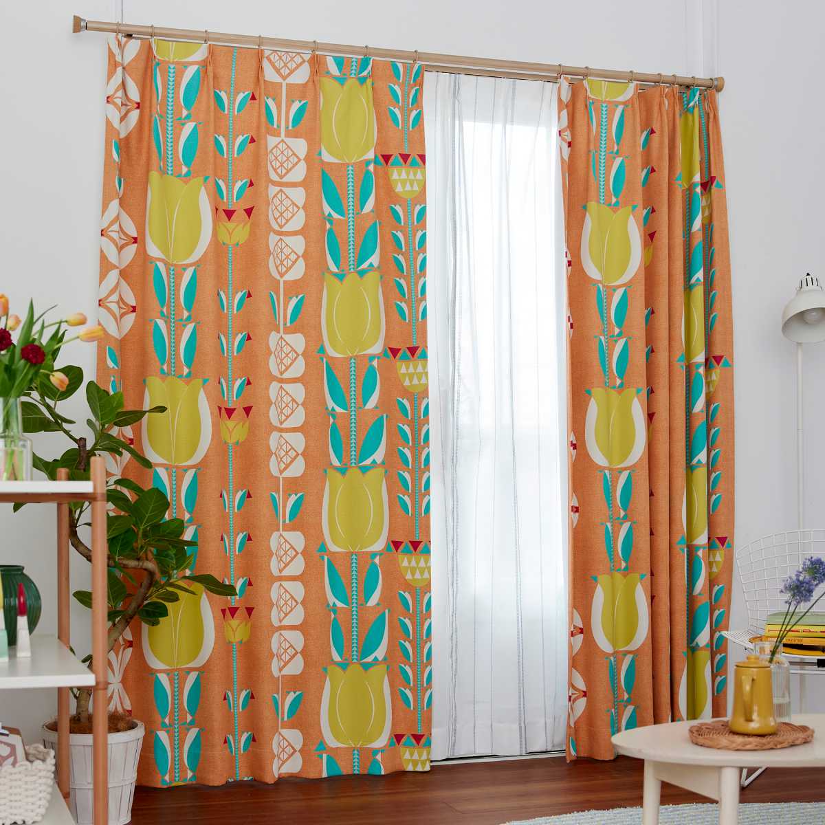 スミノエ カーテン 遮光3級 チューリッペン 100×135cm 1枚入り