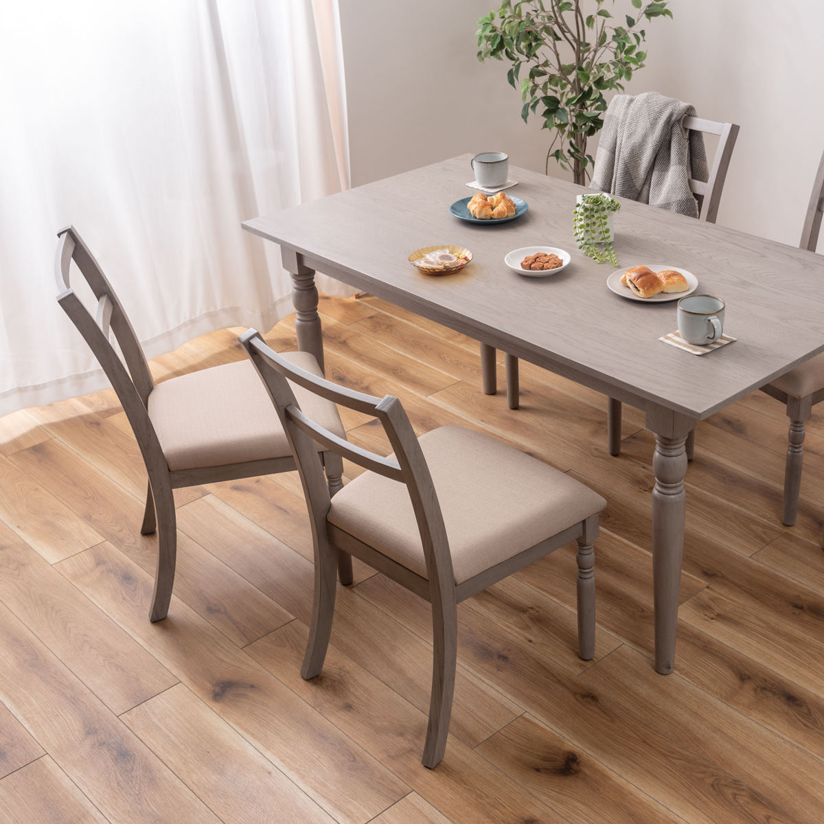 東谷 ダイニングチェア 座面高45cm クラシック風 （ アンティーク調