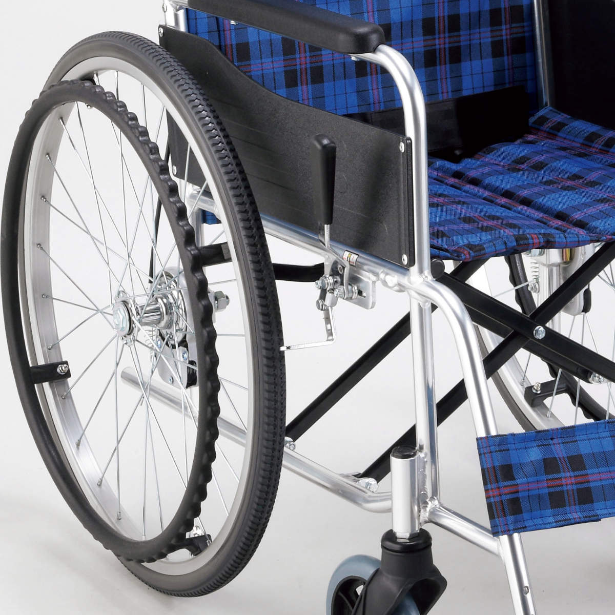 マキテック 車いす 標準 自走式 背折れタイプ 座面幅40cm 非課税