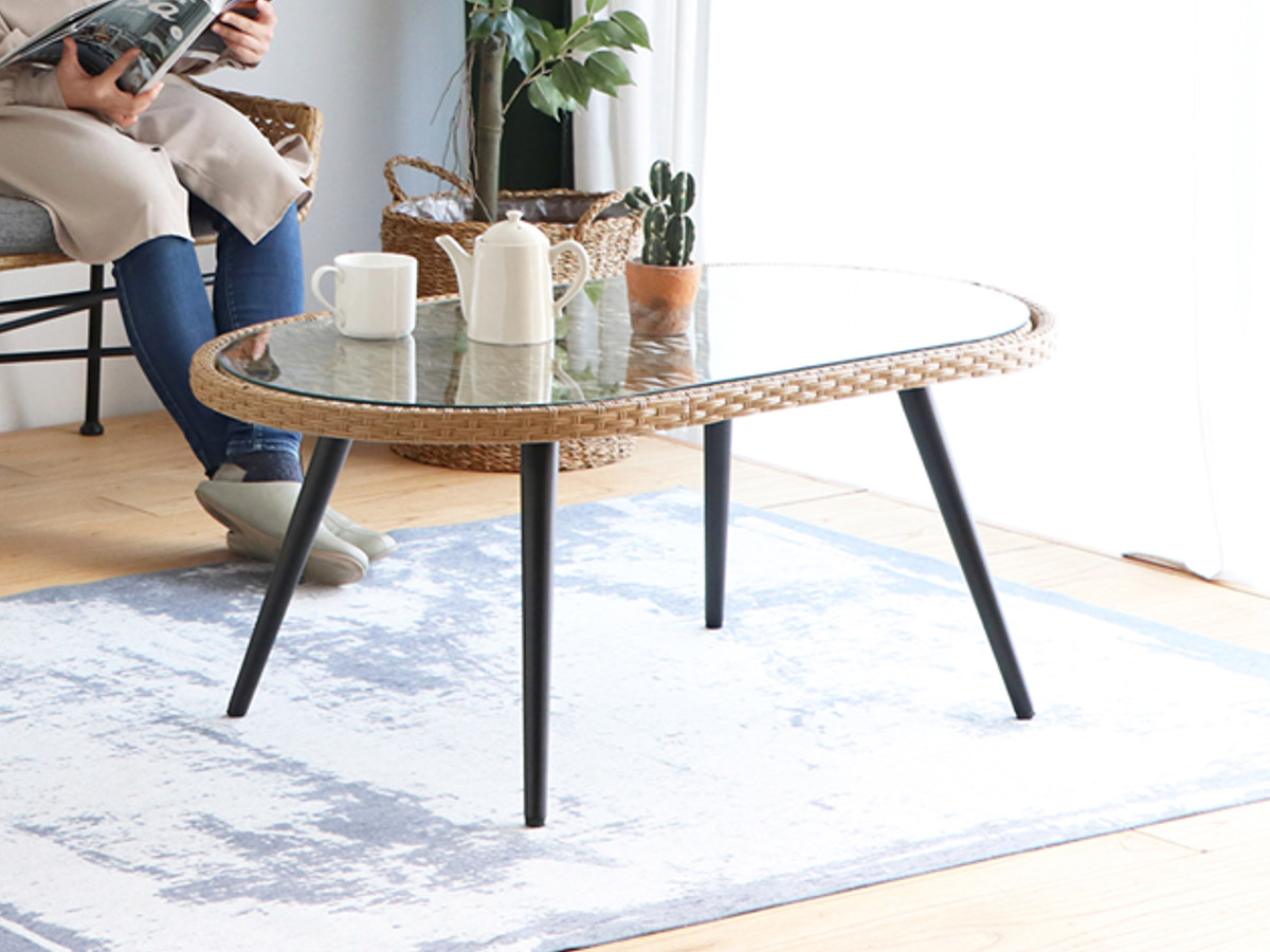 東馬（Tohma） リゾネア リビングテーブル 幅105cm ラタン調 ガラス天