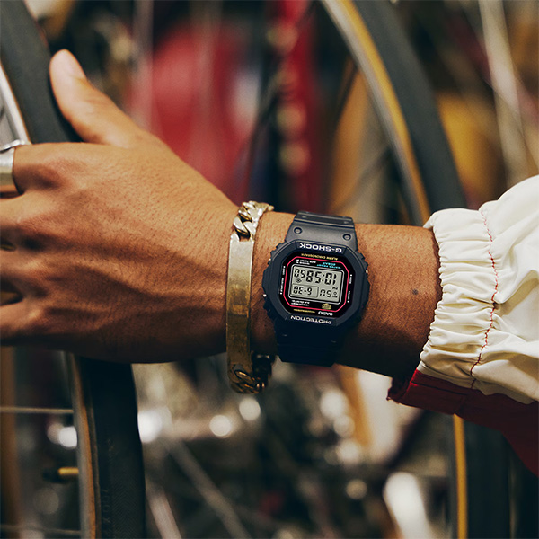 G-SHOCK DW-5600RL-1 腕時計 メンズ デジタル ブラック ジーショック