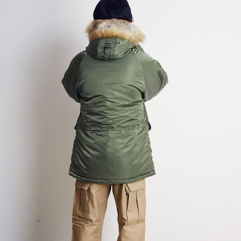 Alpha Industries（アルファ・インダストリーズ） N-3B ナイロン