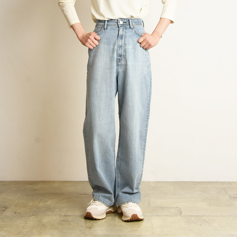 YANUK（ヤヌーク） 裾上げ無料 ジョーン JOAN ルーズ ストレート Loose