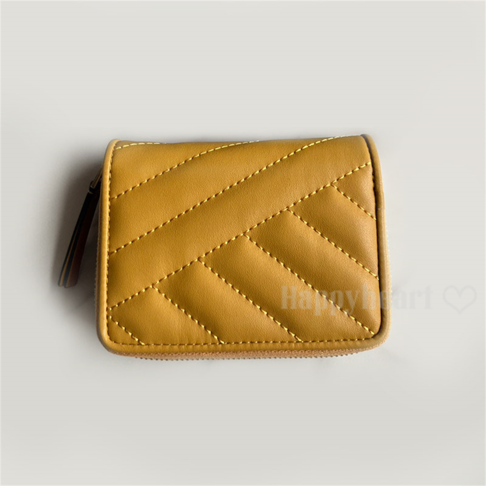 TORY BURCH（トリーバーチ） 二つ折り財布 コンパクト財布 KIRA