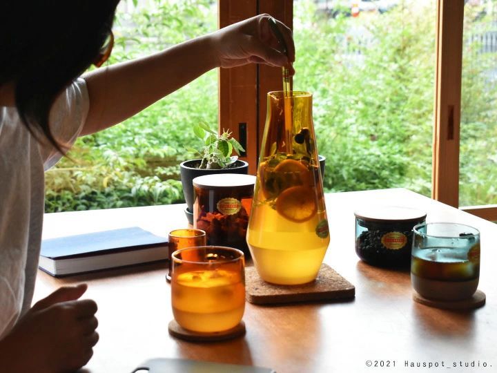 ガラス ピッチャー 耐熱ガラス ツートンガラスカラフェ グリーン