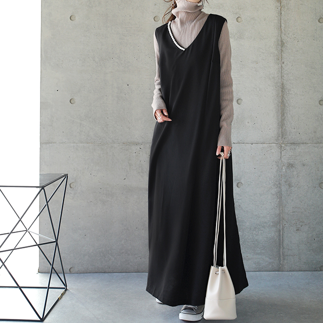 HUG.U（ハグユー） ワンピース ロング 黒 パール ロングワンピース