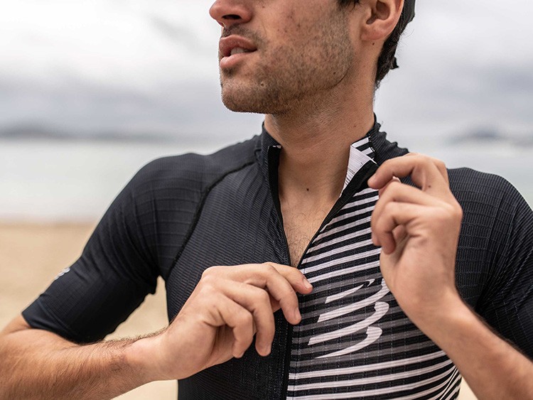 コンプレスポーツ COMPRESSPORT AM00010B トライ ポスチュラル SS