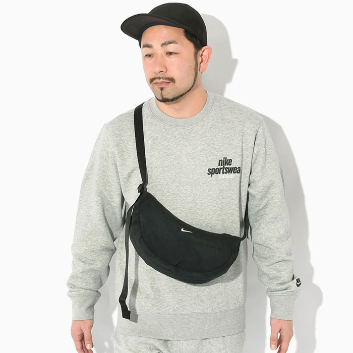 NIKE（ナイキ） ショルダーバッグ オーラ クレセント クロスボディ