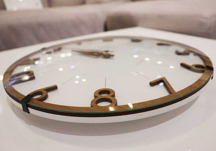 壁掛け時計 電波時計 インテリア時計 天然木 木製 おしゃれ 北欧