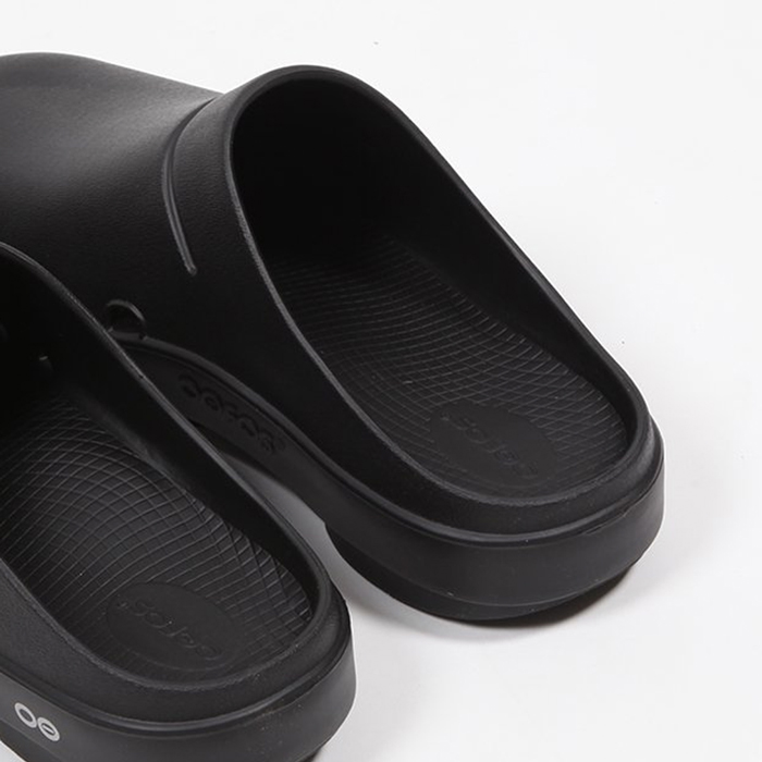 OOFOS（ウーフォス） OOcloog ウークロッグ スポーツ リカバリー