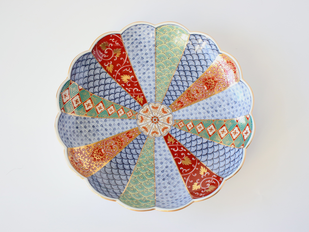 林九郎窯 古伊万里様式 菊割花地紋 プレート19cm 波佐見焼 6号 : 雑貨