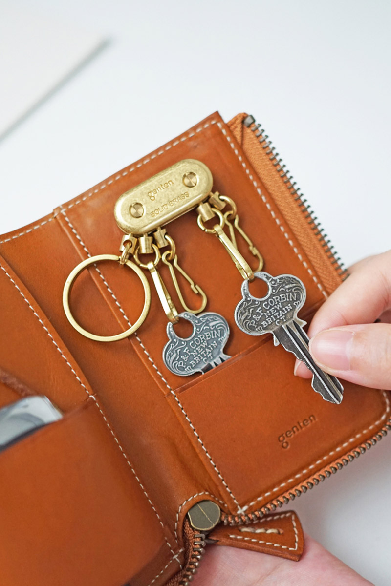 genten（ゲンテン） cut work カットワーク キーケース 44251