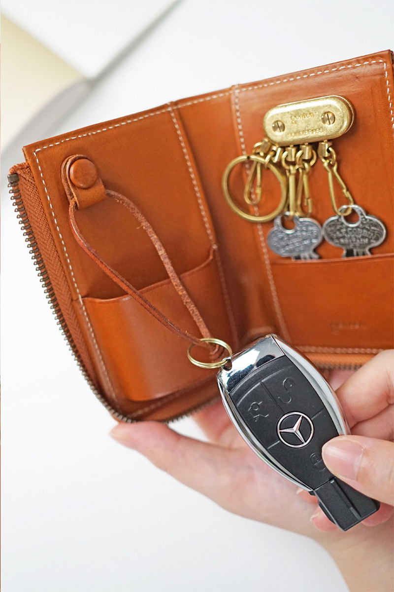 genten（ゲンテン） cut work カットワーク キーケース 44251