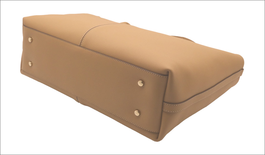 TOD'S（トッズ） レザー ショッピング バッグ ミディアム-スモール