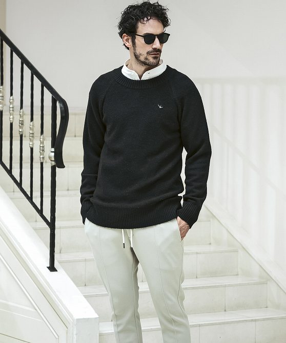 1PIU1UGUALE3 RELAX ウノピゥウノウグァーレトレ リラックス クルー