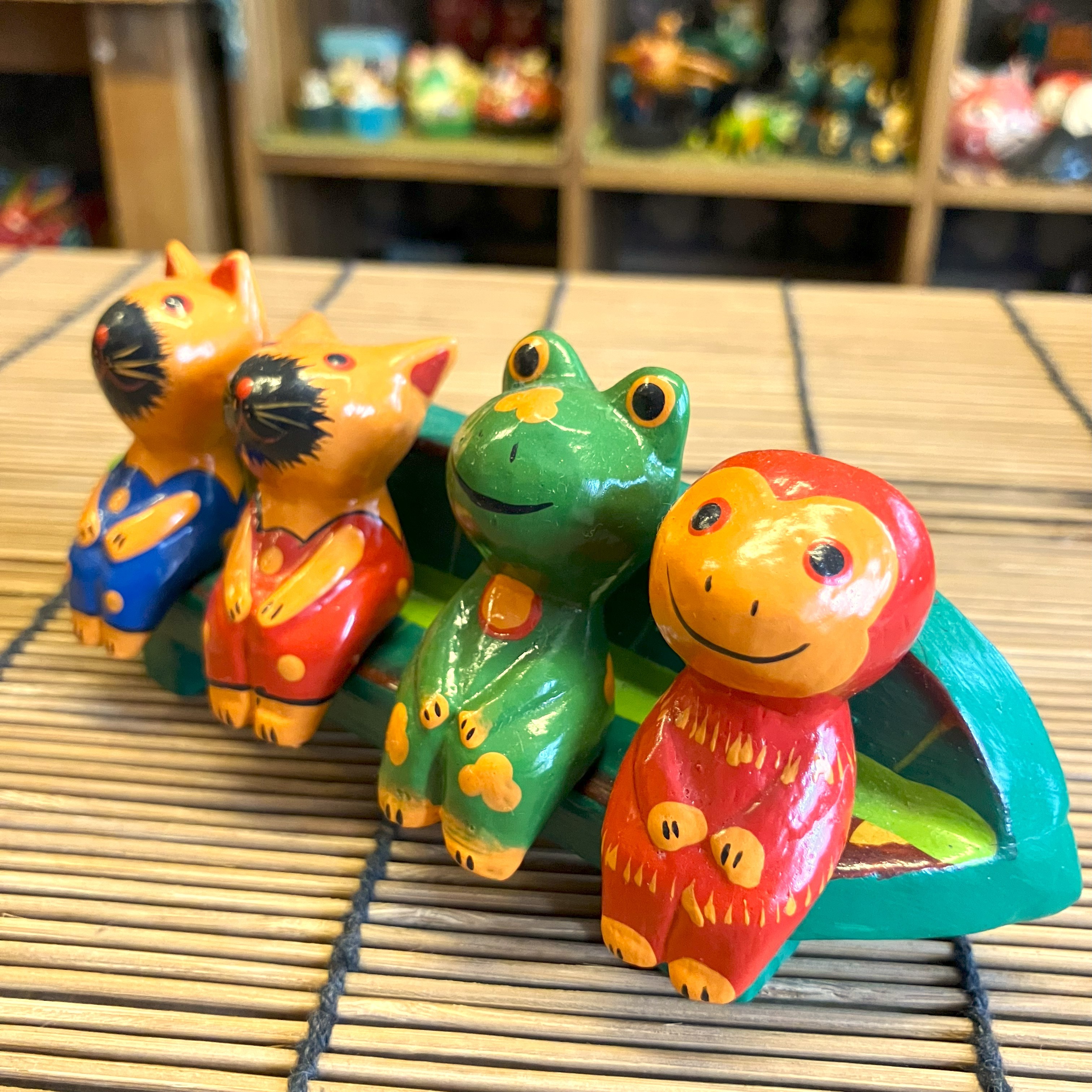 置物 エスニック オブジェ お守り トリト ペルー ウシ 素焼き