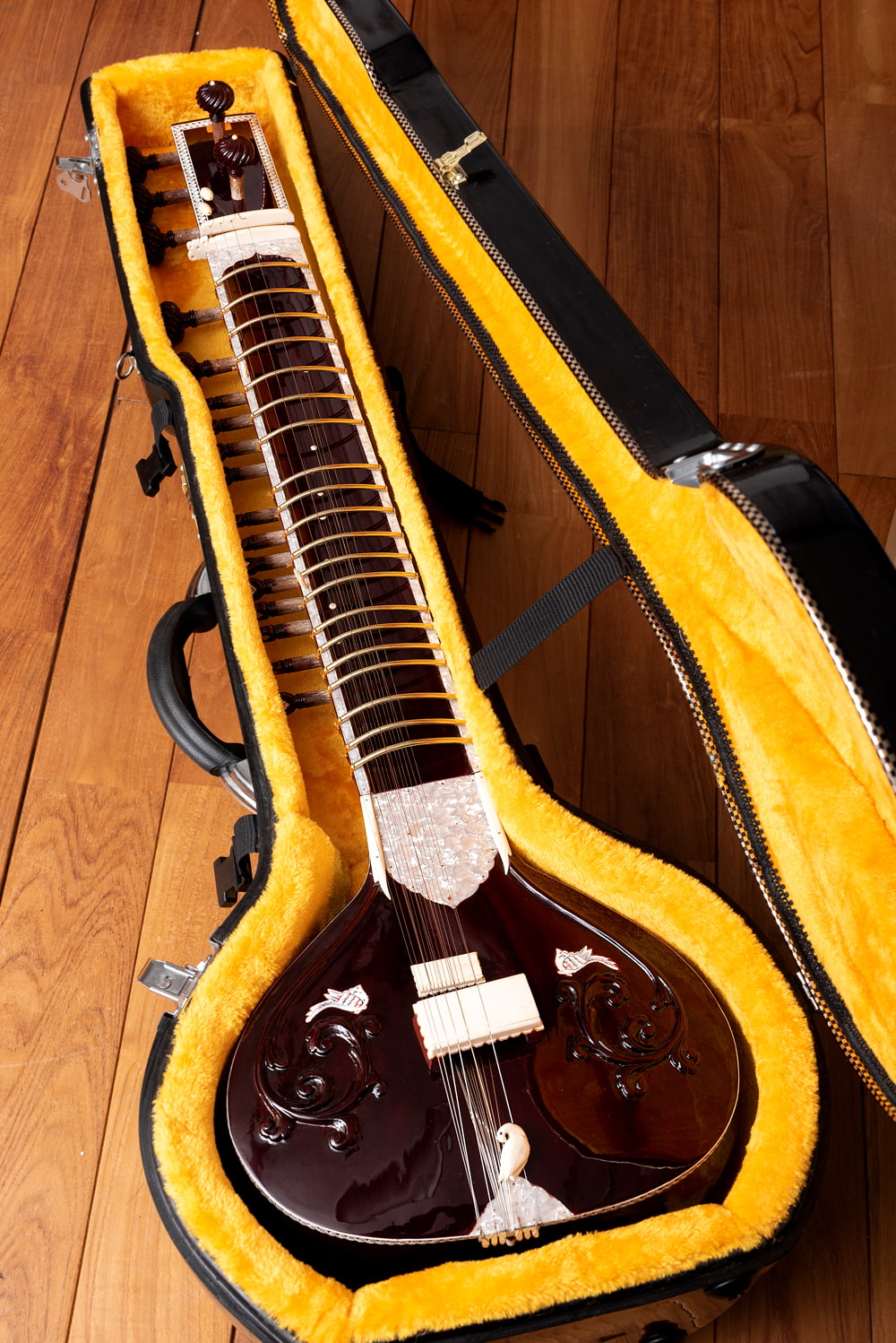 送料無料 シタール Sitar インド 楽器 (Kanailal＆Sons製)ヴィラヤット