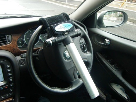 ステアリングロックアラームII リモコン付 46-1502 : ツーフィット