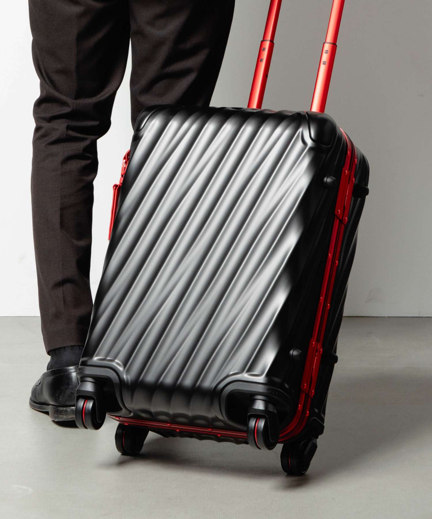TUMI（トゥミ） TUMI 19 DEGREE ALUMINUM ディグリー アルミニウム