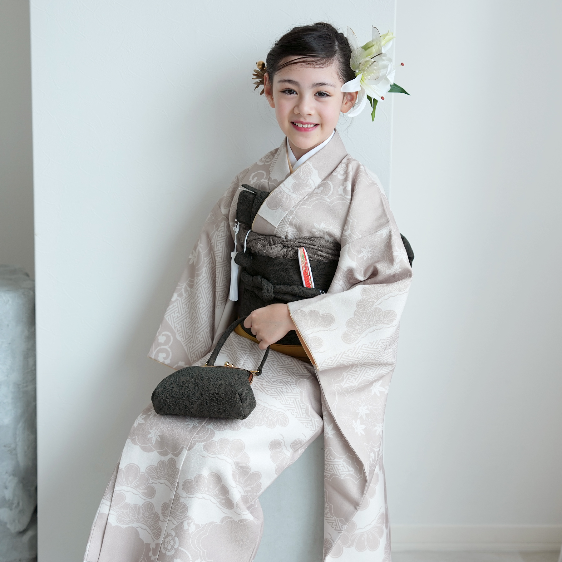 七五三 着物 7歳 女の子 ひよこ商店 四つ身 ベージュ松文様 振袖セット