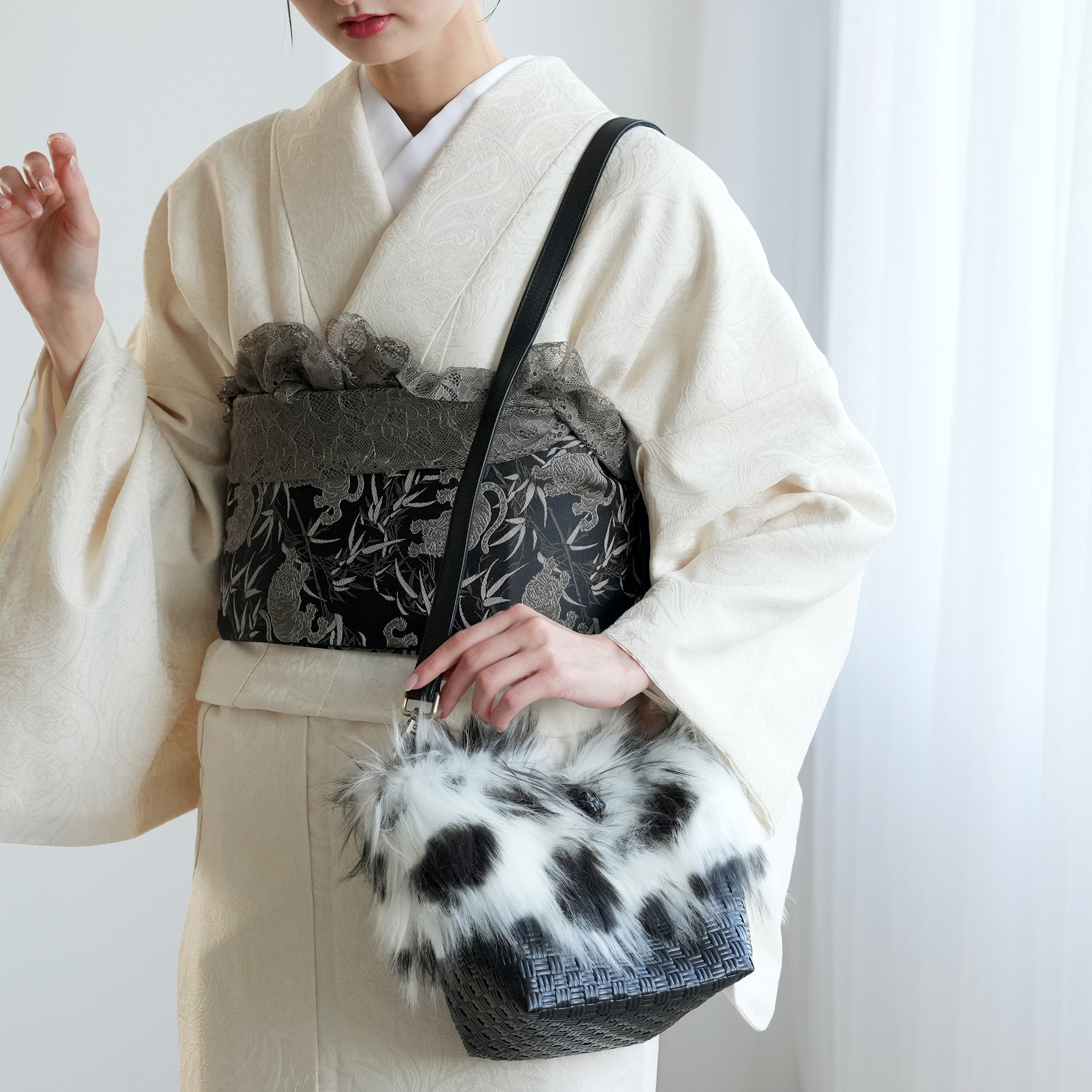 ファー付2wayミニショルダーバッグ 牛革×プレミアムリサイクル