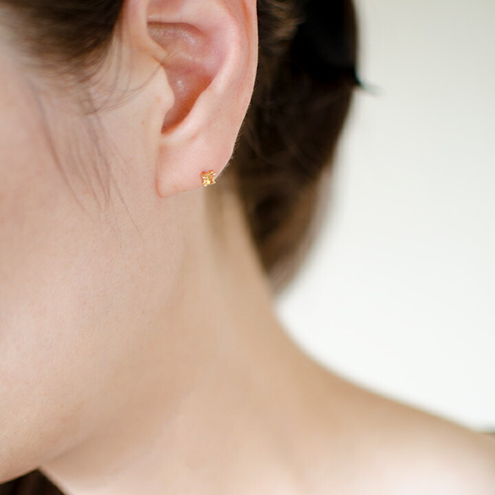 スタッドピアス イエローサファイア quadoro ゴールド K18 レディース