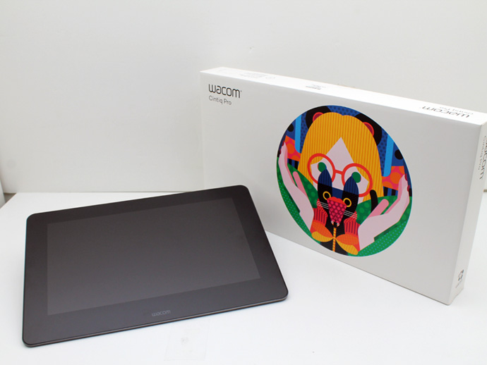 wacom（ワコム） 液晶ペンタブレット 13.3型 DTH-1320/AK0 Cintiq Pro
