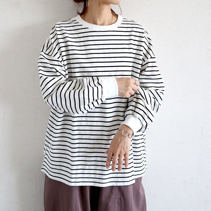 uricca（ウリッカ） トレーナー トップス レディース 長袖 春 秋 冬 黒