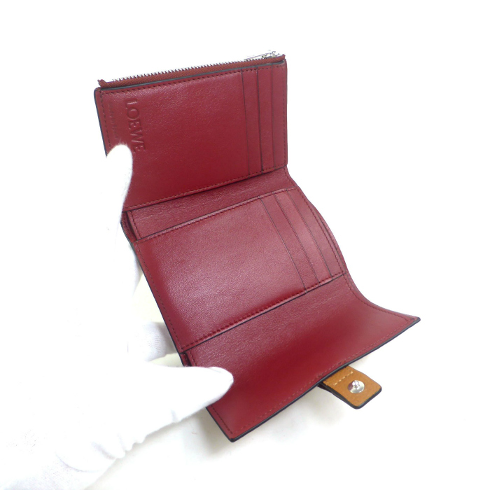 LOEWE（ロエベ） スモール バーティカル ウォレット 三つ折り