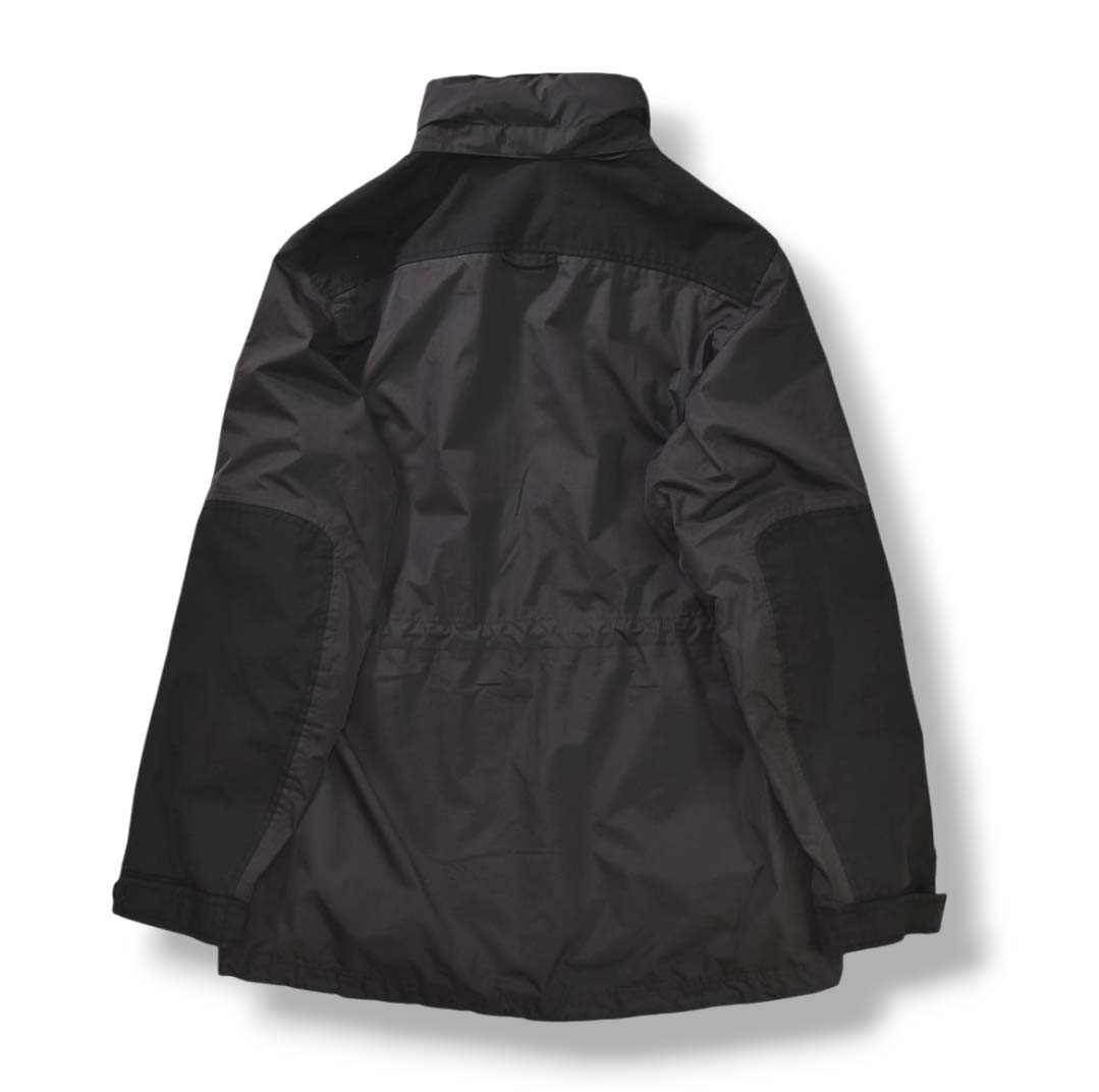 FJALL RAVEN（フェールラーベン） マウンテン パーカー ウィンド