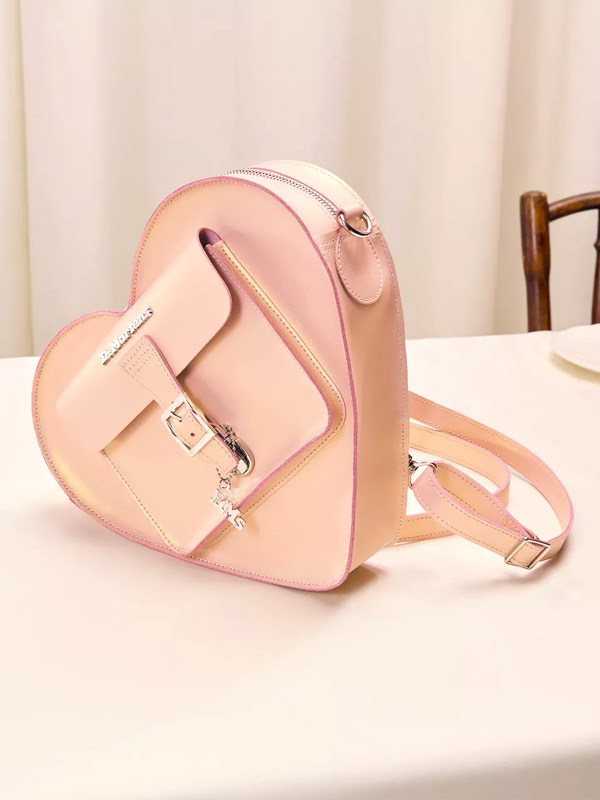 Dr.Martens（ドクターマーチン） バッグ ショルダーバッグ レディース