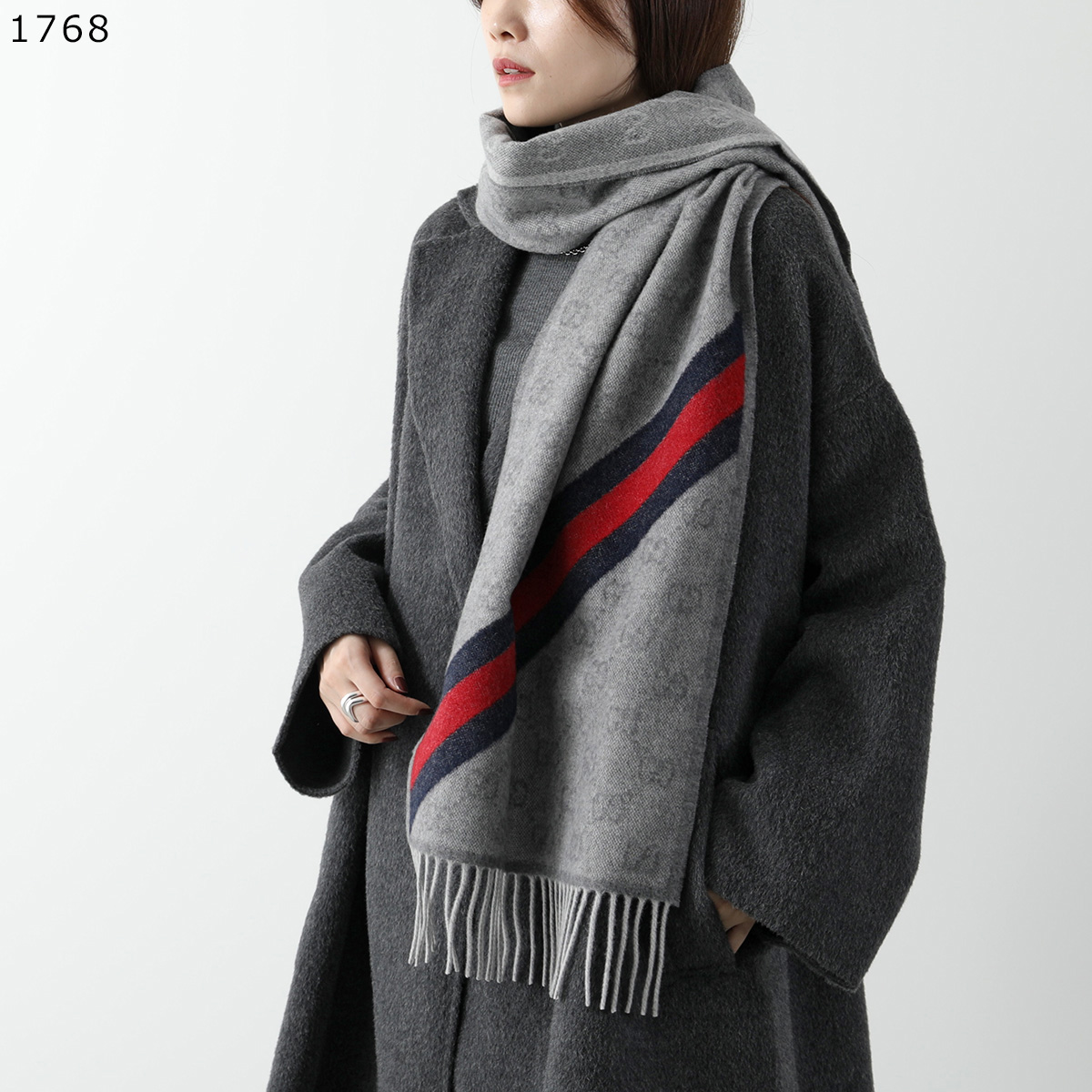 GUCCI（グッチ） マフラー 570603 3G200 3GB18 レディース GGロゴ