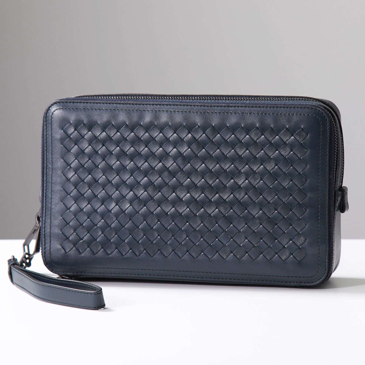 BOTTEGA VENETA（ボッテガ・ヴェネタ） クラッチバッグ 551814 V465Y