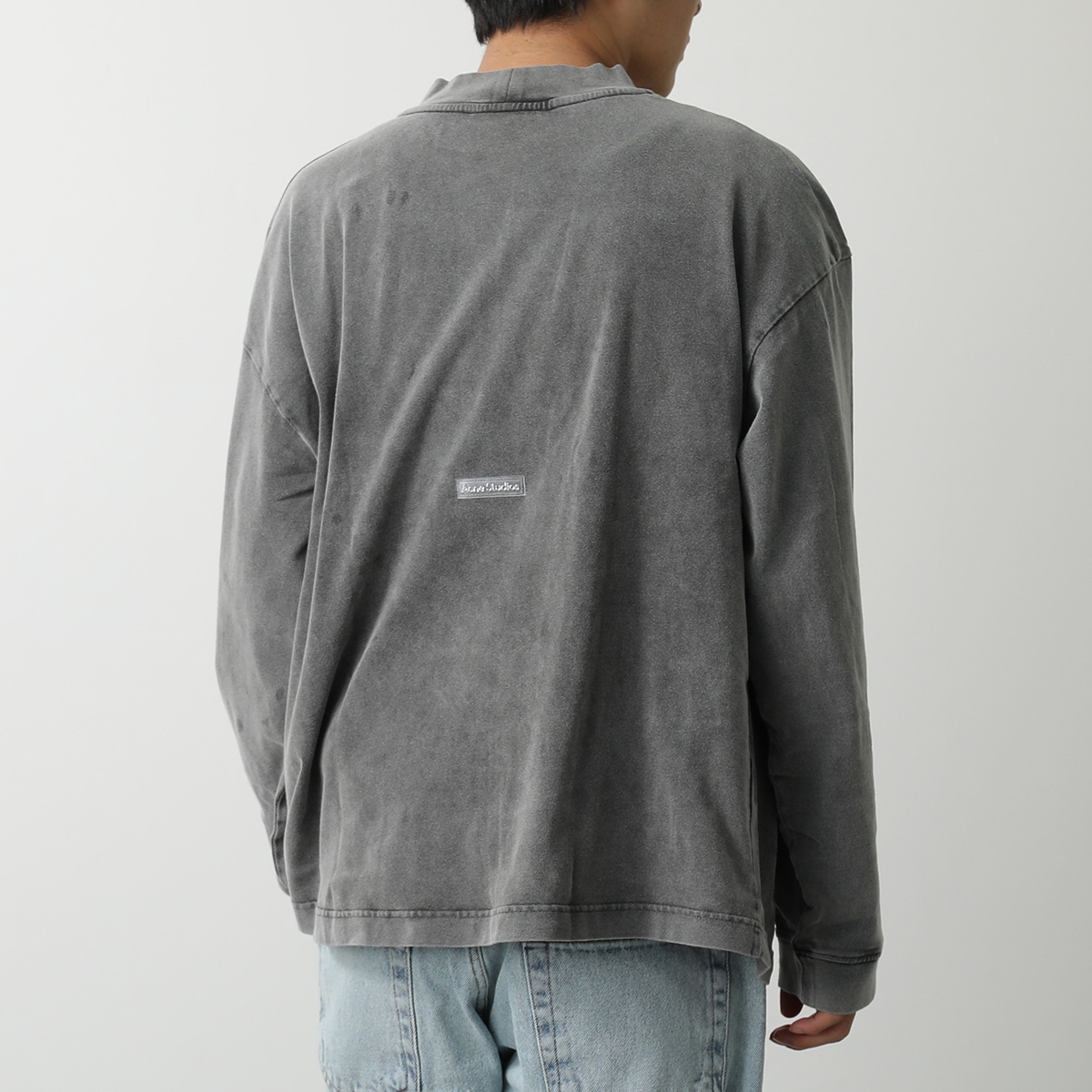 Acne Studios（アクネ ストゥディオズ） 長袖 Tシャツ FN-UX