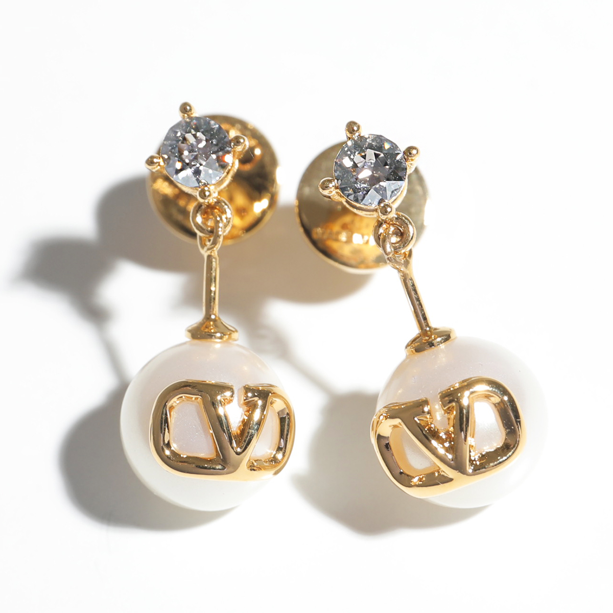 VALENTINO（ヴァレンティノ） ピアス 5W2J0W80 HJY レディース Vロゴ