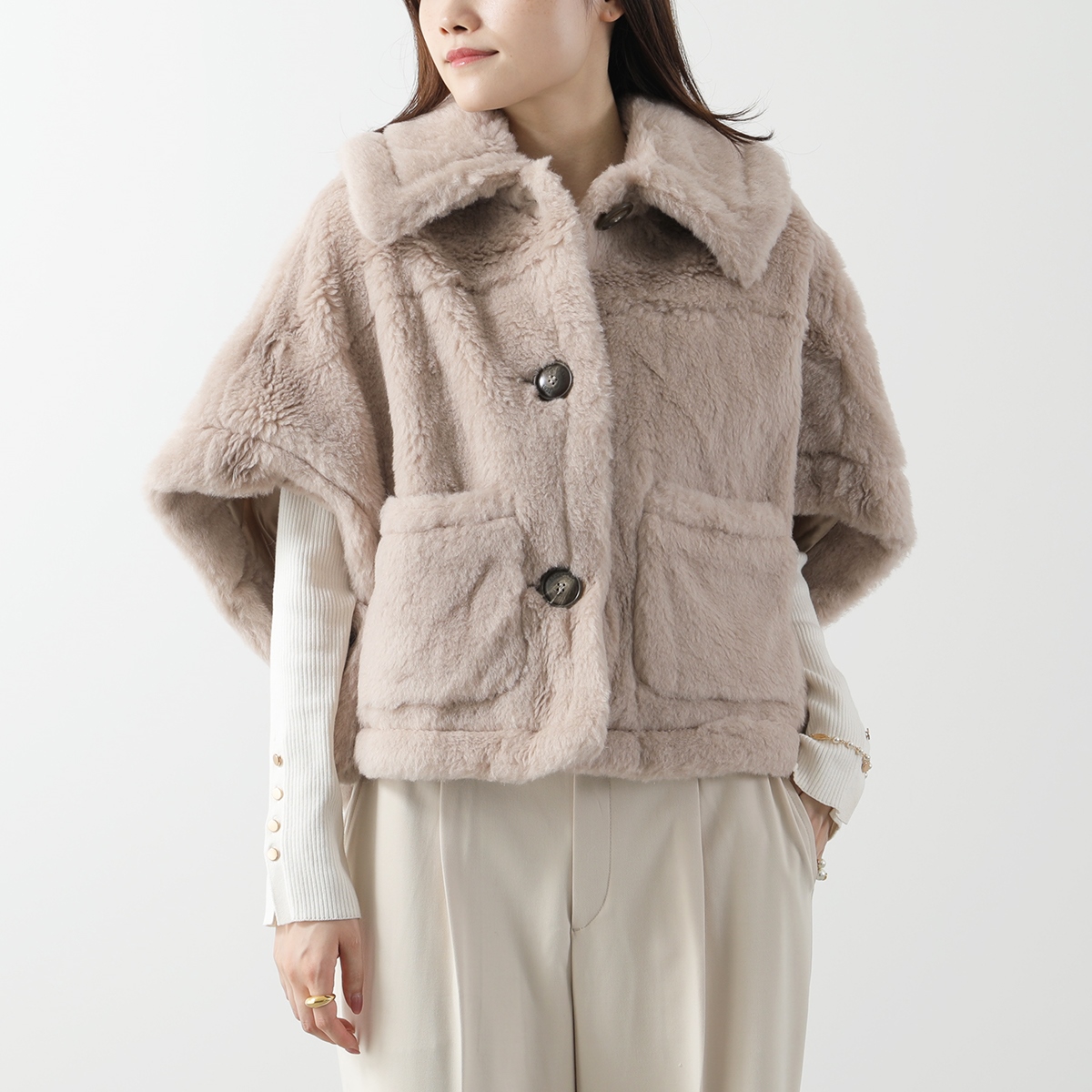 Max Mara（マックスマーラ） ケープ NEWTERZO NEWTERZO1