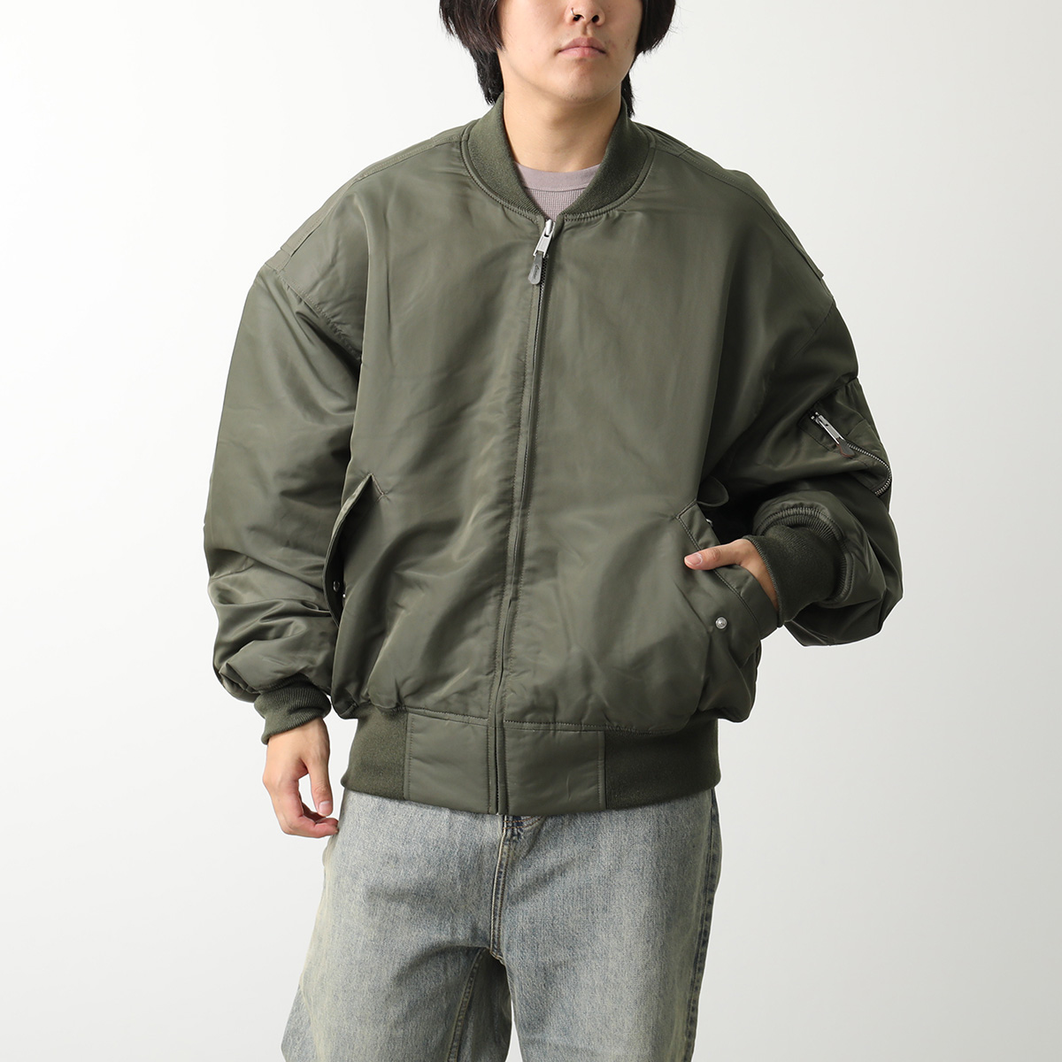 entire studios（エンタイアスタジオ） ボンバージャケット BROAD