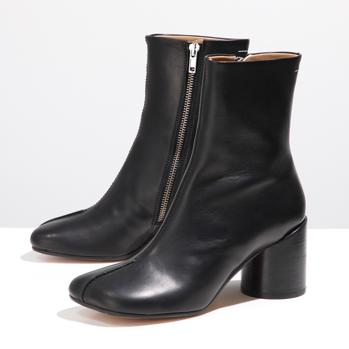 MM6 エムエムシックス メゾンマルジェラ アンクルブーツ Stitch-out