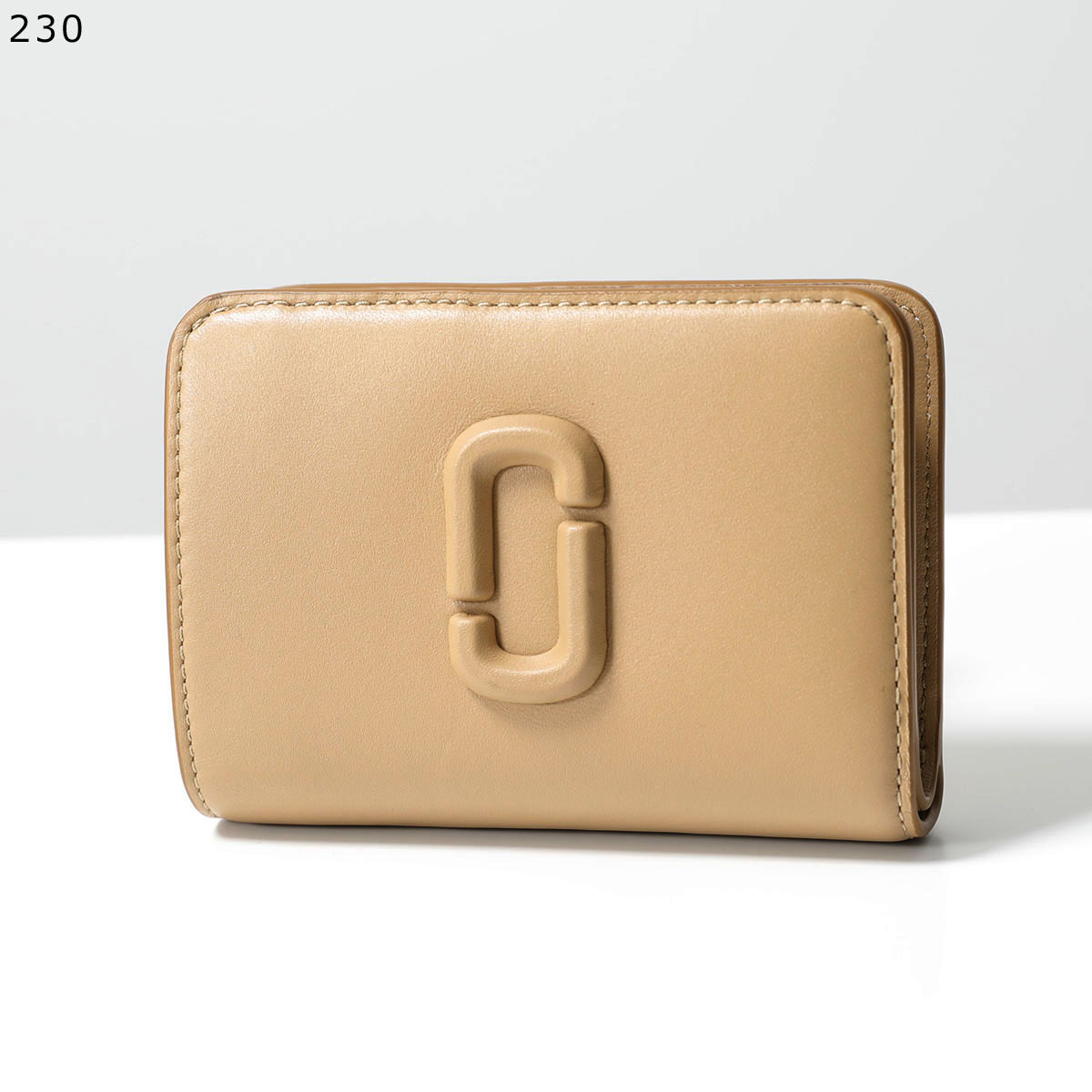 MARC JACOBS（マーク・ジェイコブス） 二つ折り財布 カバード Jマーク