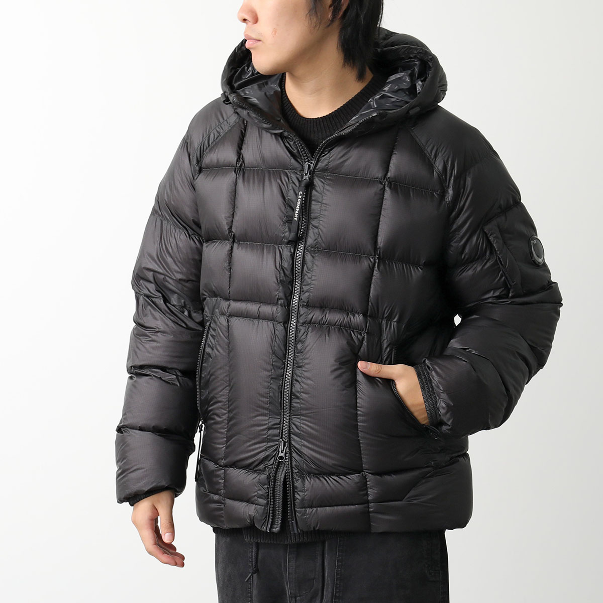 C.P. COMPANY（シーピーカンパニー） ダウンジャケット D.D. Shell