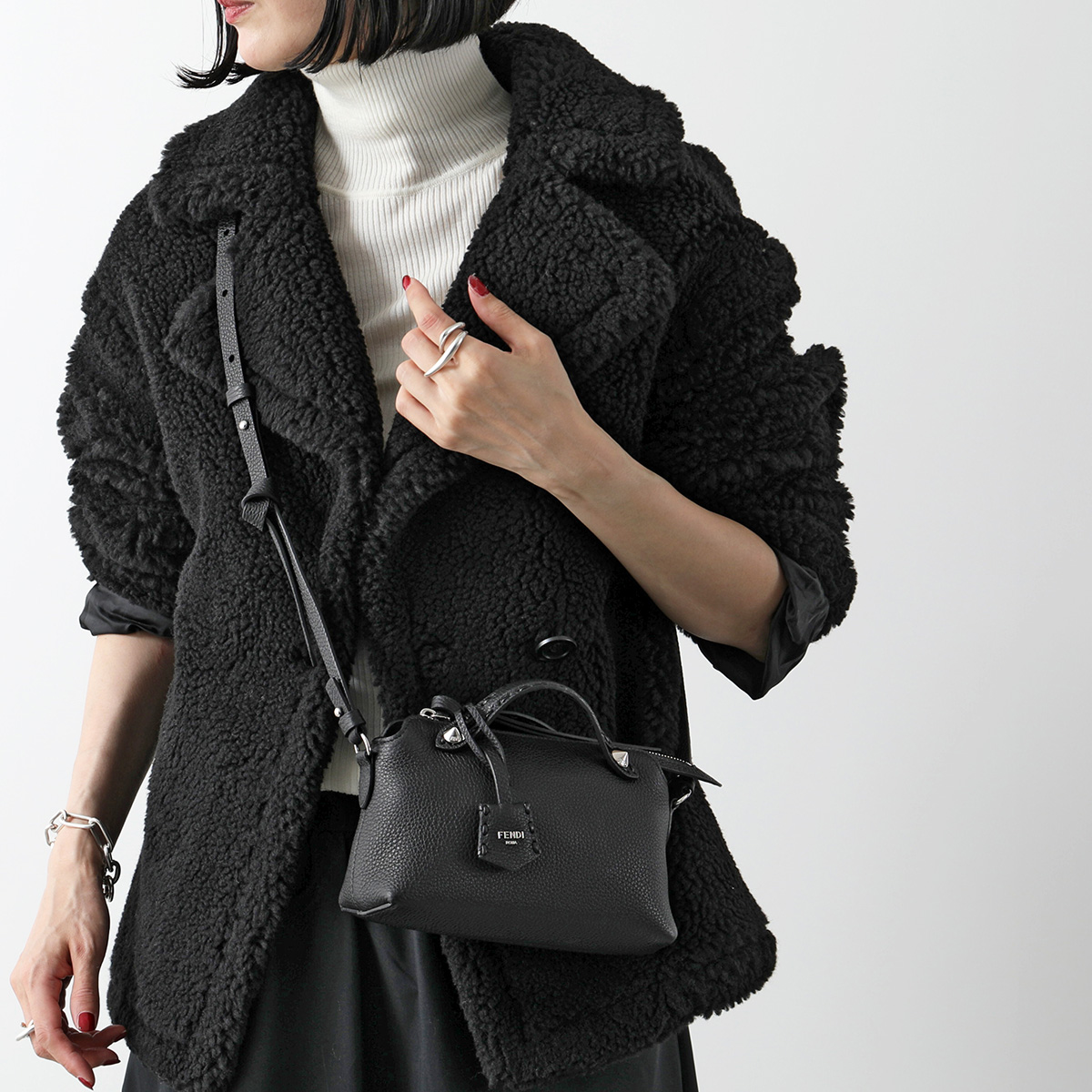 FENDI（フェンディ） ショルダーバッグ BY THE WAY SELLERIA MINI バイ