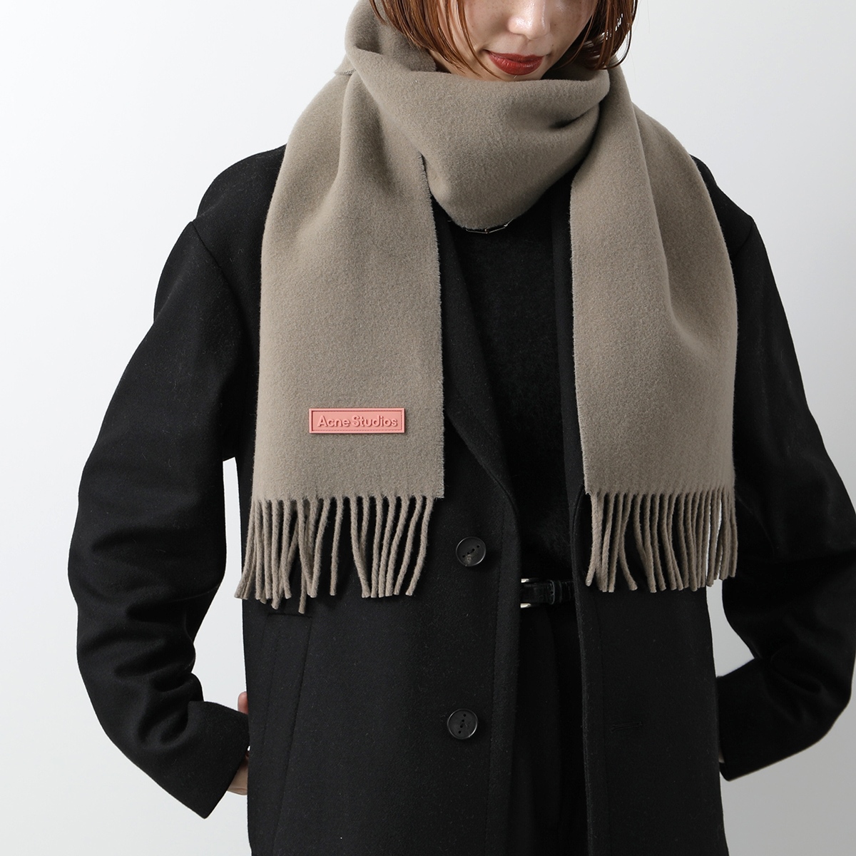 Acne Studios（アクネ ストゥディオズ） マフラー CA0308 FN-UX