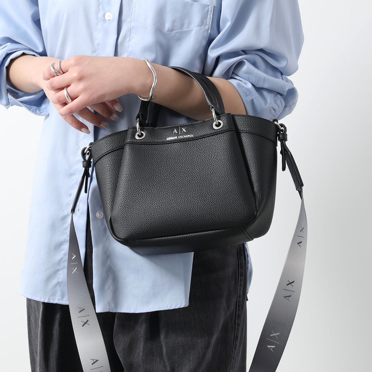 ARMANI EXCHANGE A/X アルマーニ エクスチェンジ ショルダーバッグ