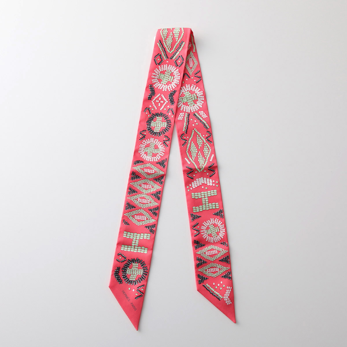 HERMES（エルメス） ツイリー スカーフ 062552S KELLY EN PERLES